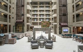 Embassy Suites By Hilton Chicago Schaumburg Woodfield